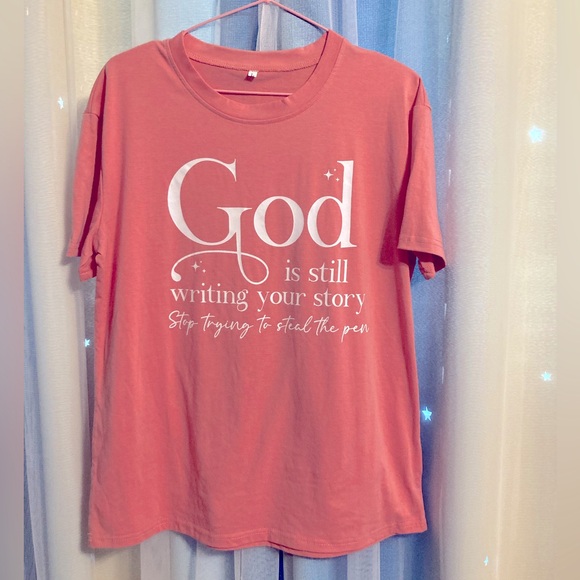 Tops - God is still writing your story Tee L